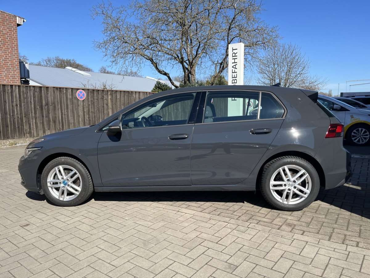 Fahrzeugbild eines Volkswagen Golf