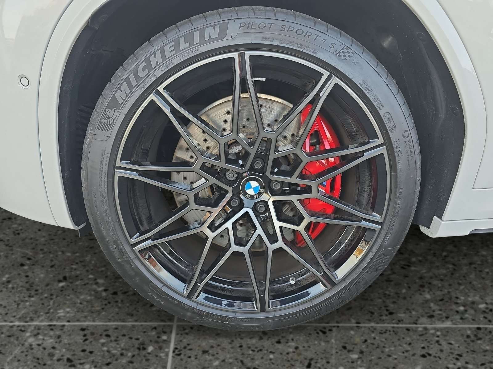 Fahrzeugbild eines BMW X4