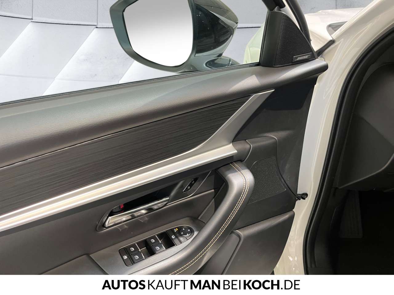 Fahrzeugbild eines Mazda CX-60