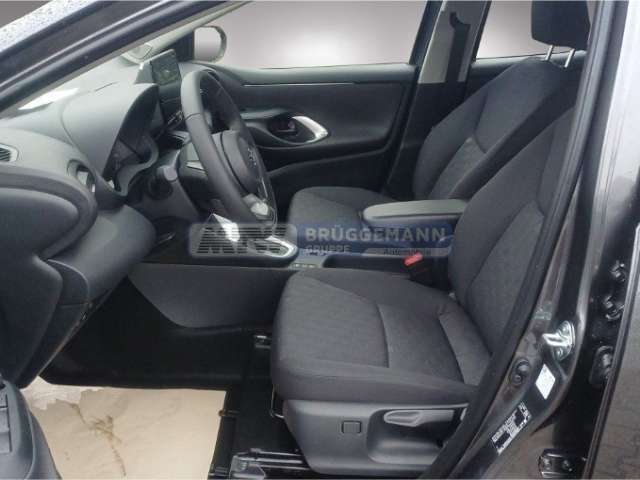 Fahrzeugbild eines Mazda Mazda2 Hybrid