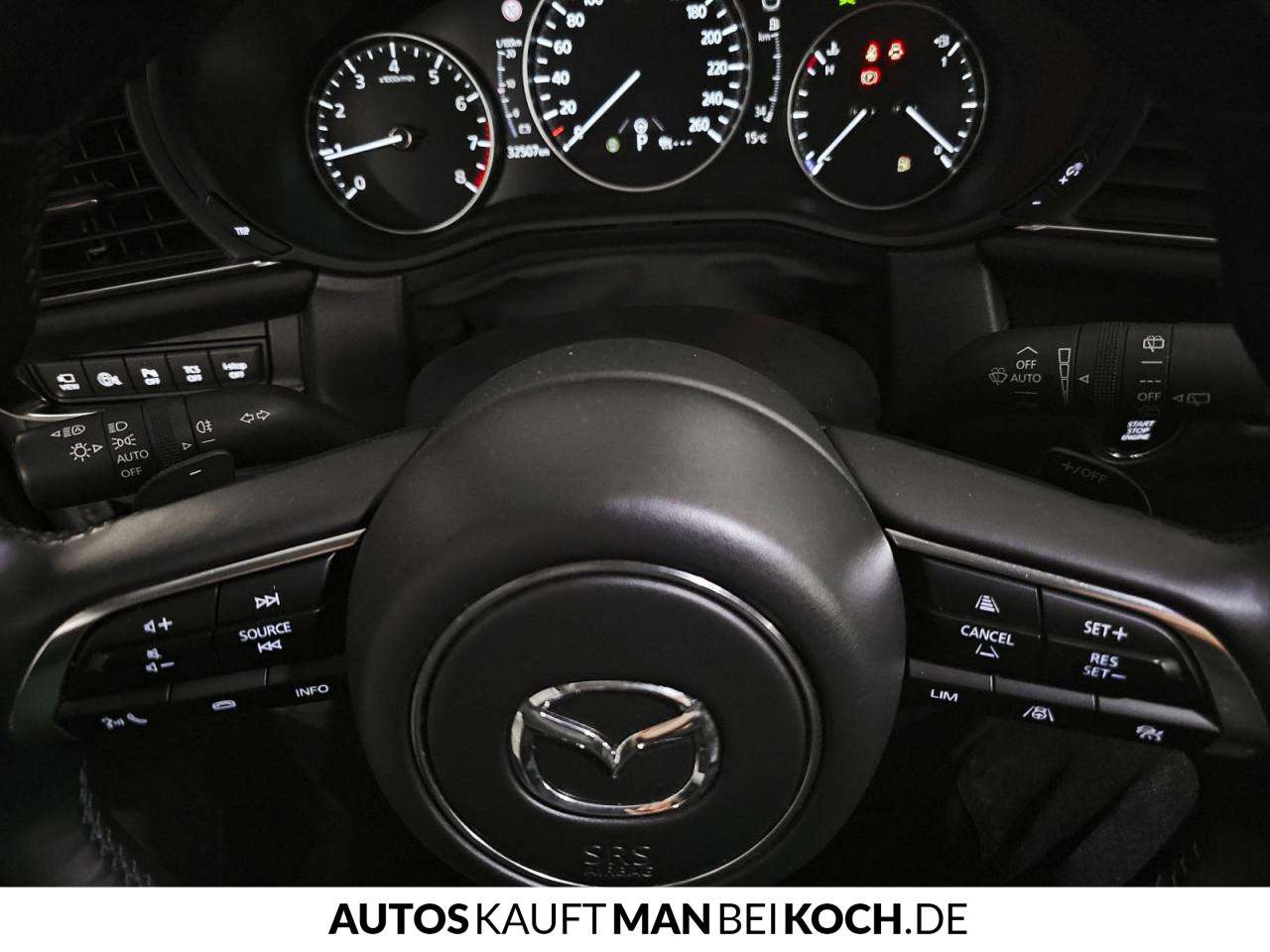 Fahrzeugbild eines Mazda CX-30
