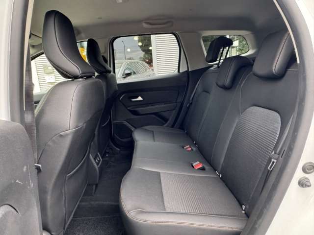 Fahrzeugbild eines Dacia Duster