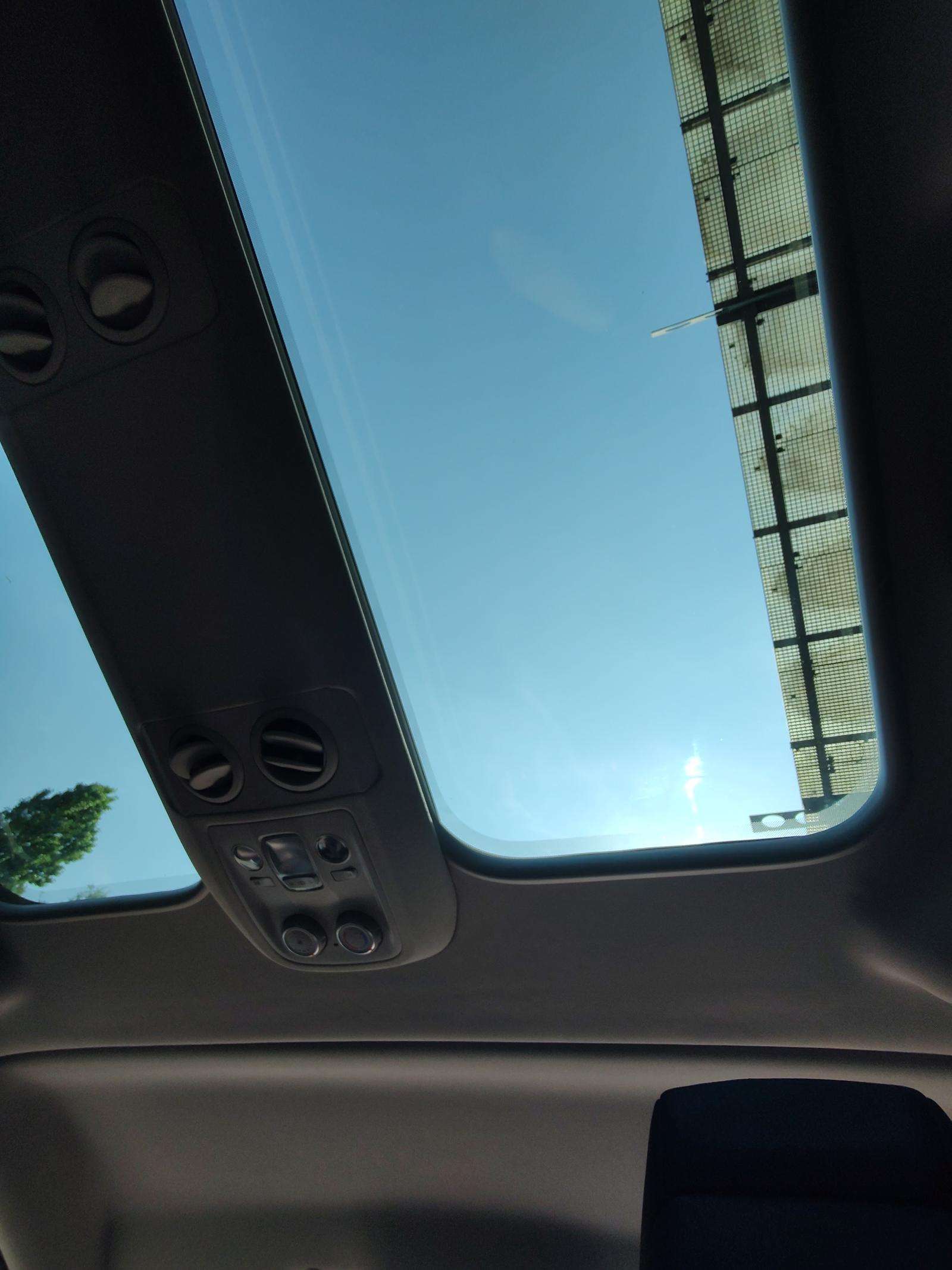 Fahrzeugbild eines Opel Zafira Life