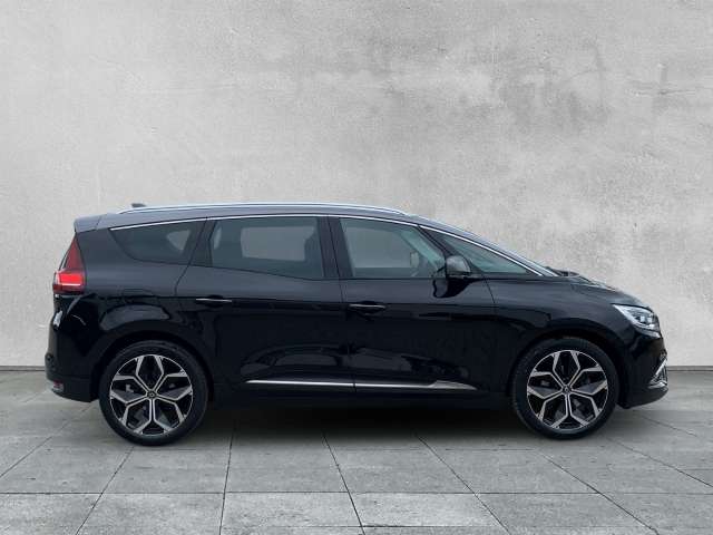 Fahrzeugbild eines Renault Grand Scénic