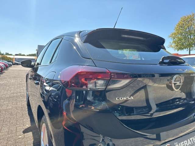 Fahrzeugbild eines Opel Corsa