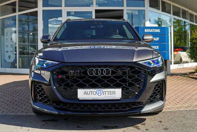 Fahrzeugbild eines Audi RS Q8