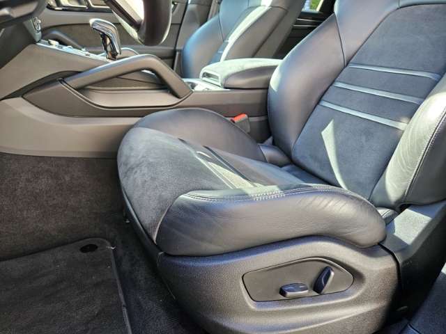 Fahrzeugbild eines Porsche Cayenne