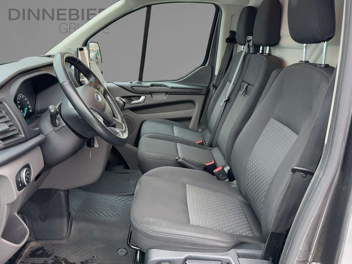 Fahrzeugbild eines Ford Transit Custom