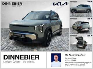 Schräge Frontansicht auf einen Kia EV2 , freigestellt