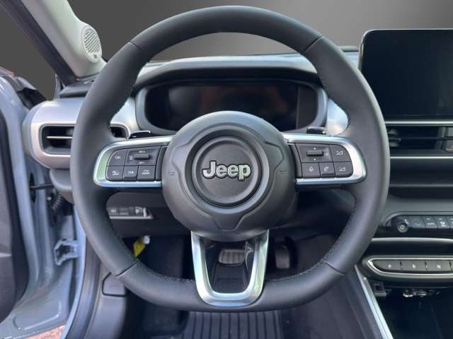 Fahrzeugbild eines Jeep Avenger