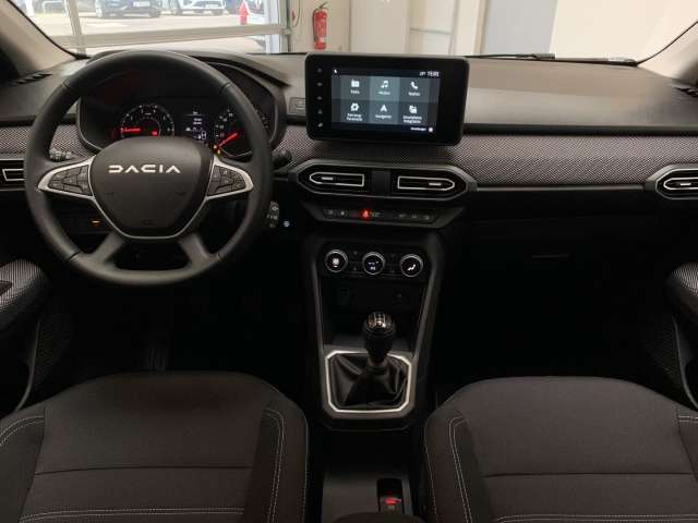 Fahrzeugbild eines Dacia Sandero