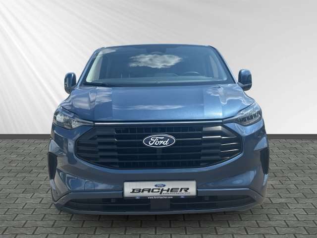 Fahrzeugbild eines Ford Transit Custom