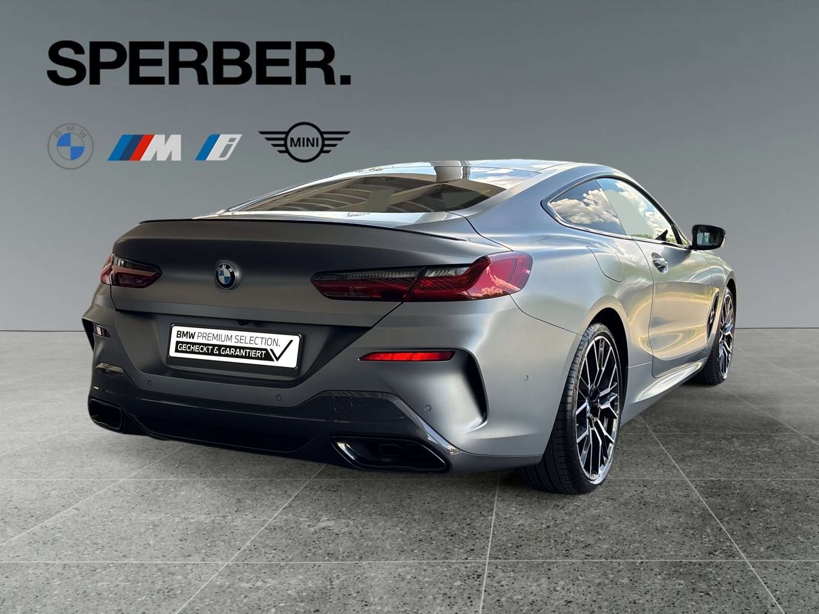 Fahrzeugbild eines BMW 8er-Reihe