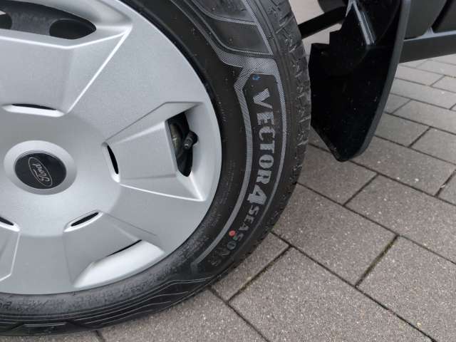 Fahrzeugbild eines Ford Transit