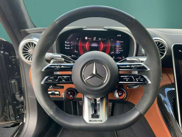 Fahrzeugbild eines Mercedes-Benz AMG GT