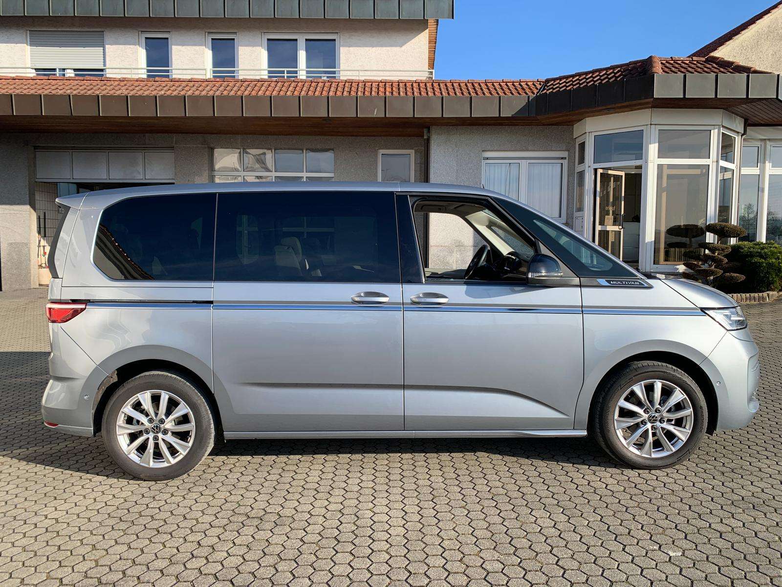Fahrzeugbild eines Volkswagen Multivan