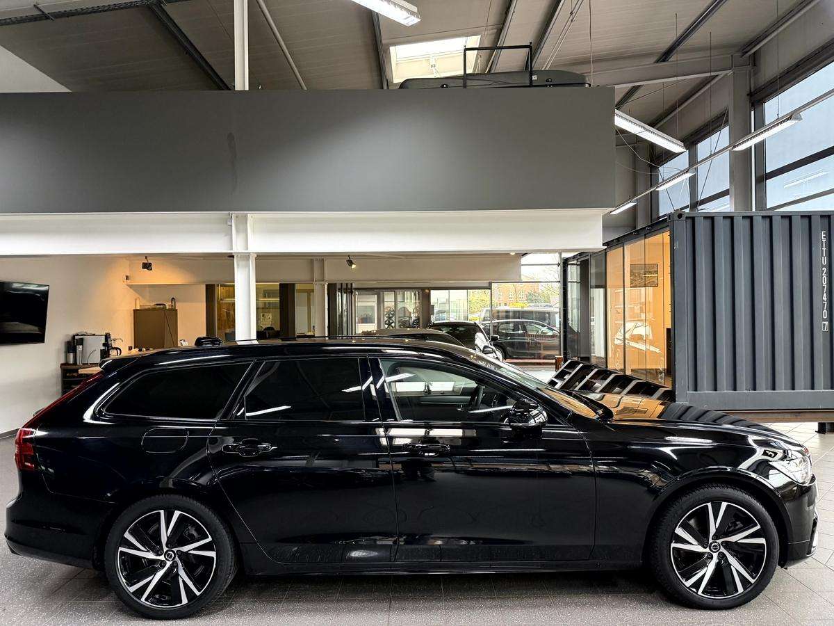 Fahrzeugbild eines Volvo V90