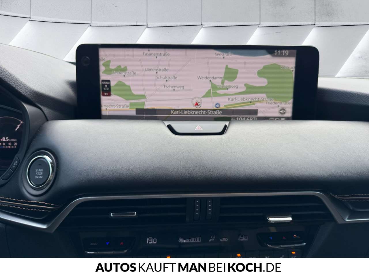 Fahrzeugbild eines Mazda CX-80