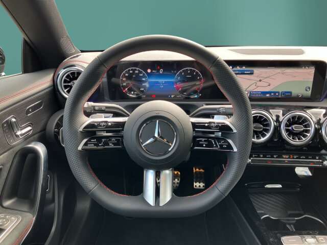 Fahrzeugbild eines Mercedes-Benz CLA