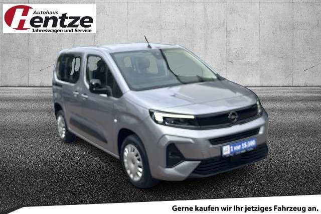 Fahrzeugbild eines Opel Combo