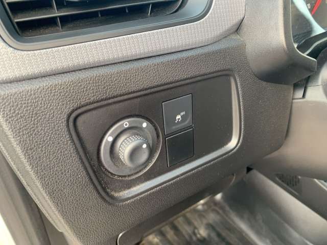 Fahrzeugbild eines Renault Express