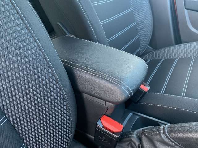 Fahrzeugbild eines Dacia Duster