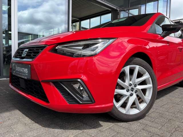 Fahrzeugbild eines SEAT Ibiza