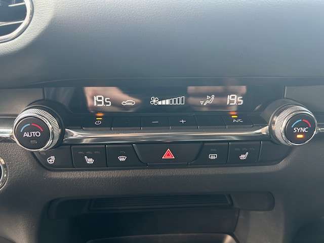 Fahrzeugbild eines Mazda CX-30