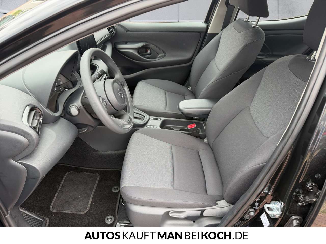 Fahrzeugbild eines Mazda Mazda2 Hybrid