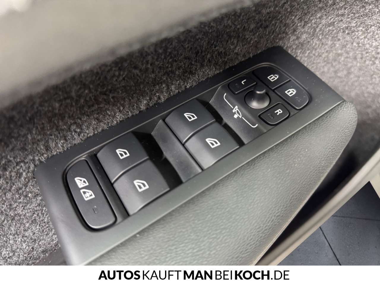 Fahrzeugbild eines Volvo XC40