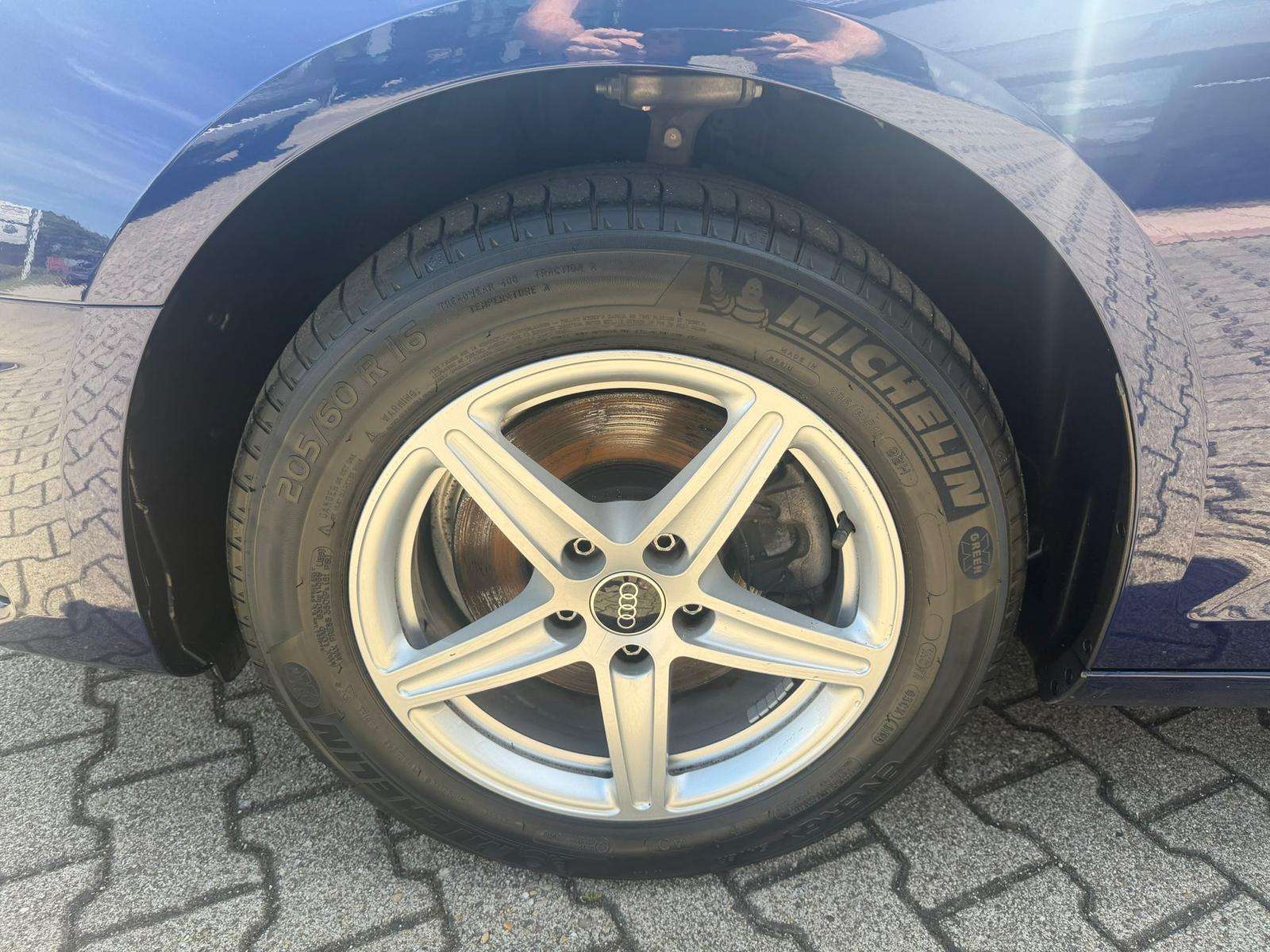 Fahrzeugbild eines Audi A4