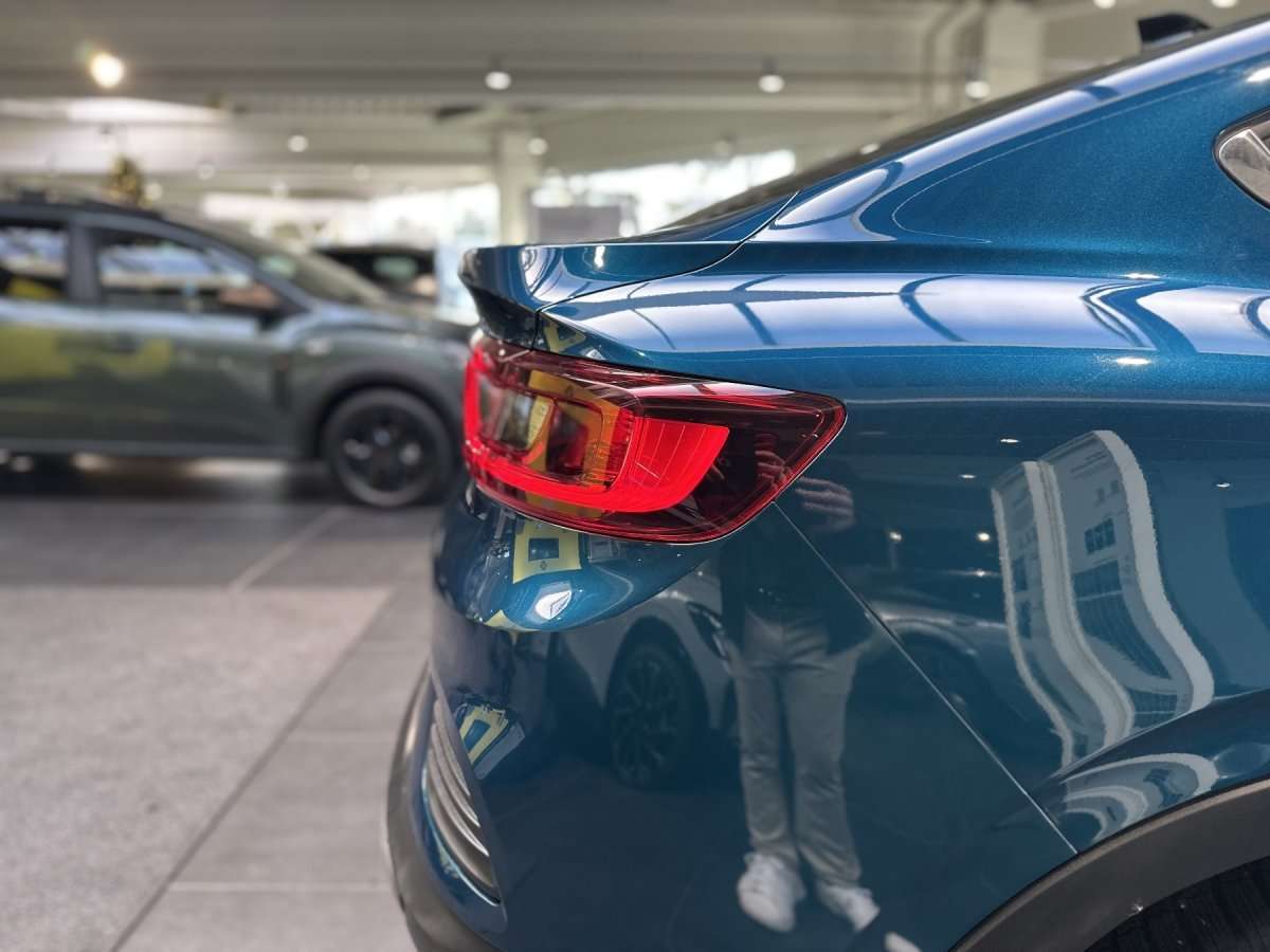 Fahrzeugbild eines Renault Arkana