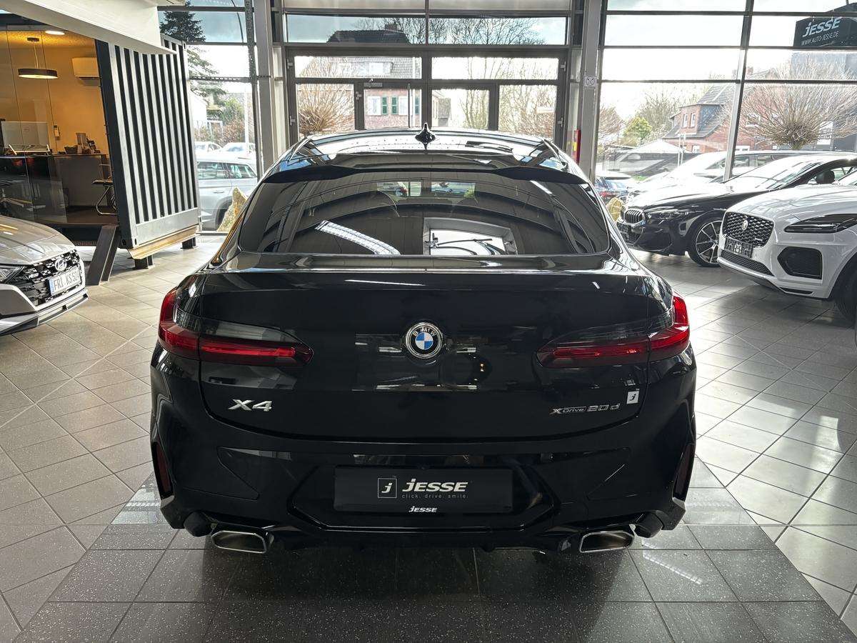 Fahrzeugbild eines BMW X4