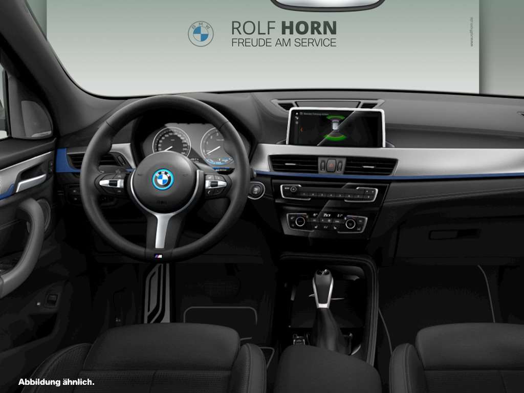 Fahrzeugbild eines BMW X1