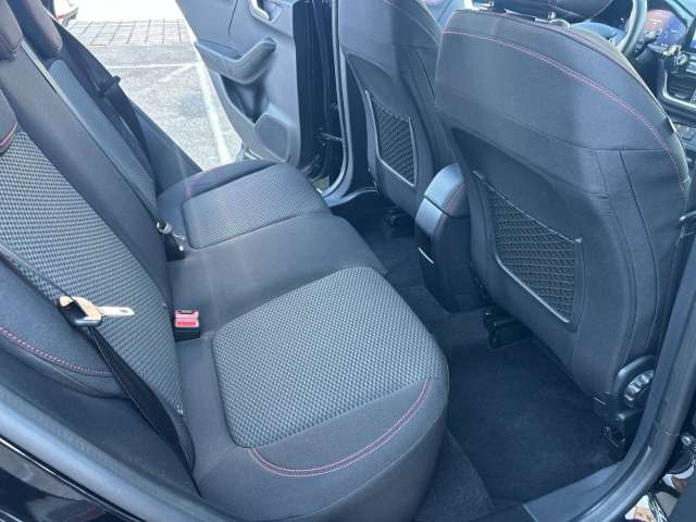 Fahrzeugbild eines Ford Puma