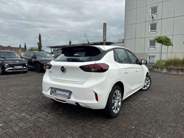 Fahrzeugbild eines Opel Corsa