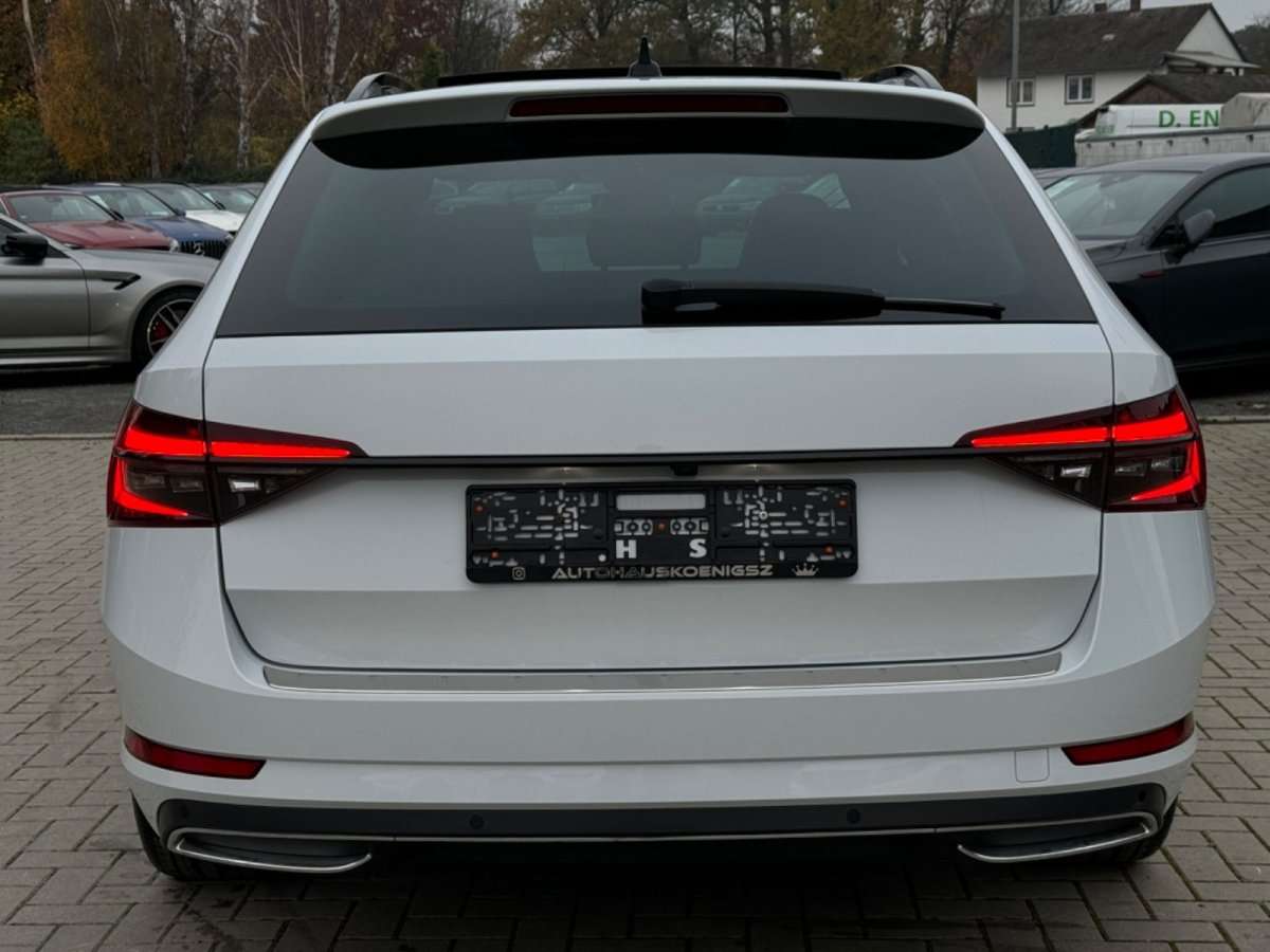 Fahrzeugbild eines Skoda Superb