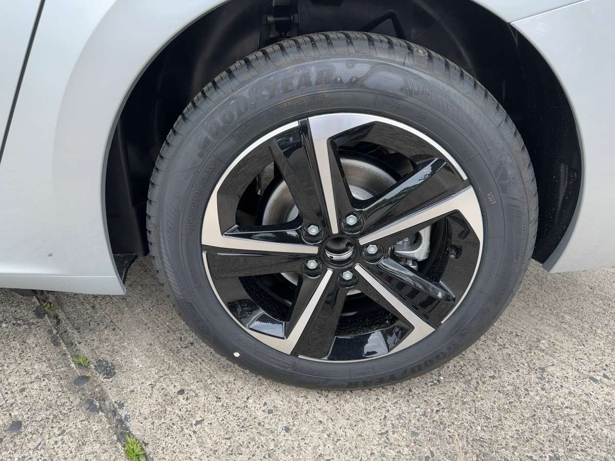 Fahrzeugbild eines Opel Astra