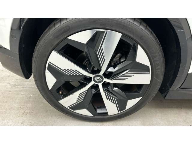 Fahrzeugbild eines Renault Megane E-TECH