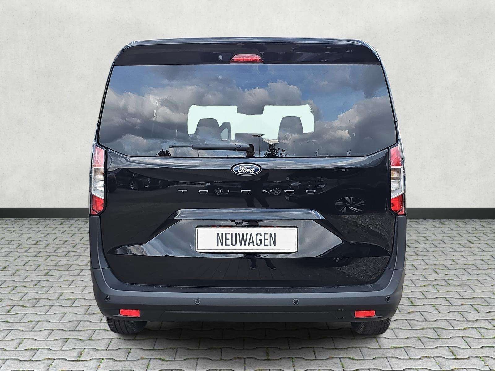 Fahrzeugbild eines Ford Tourneo Courier