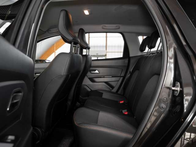 Fahrzeugbild eines Dacia Duster