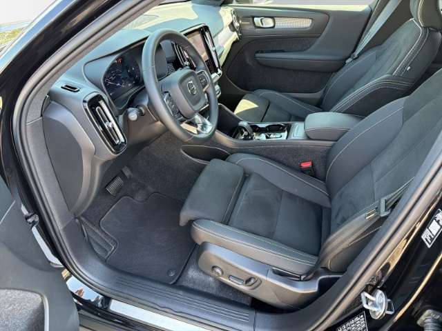 Fahrzeugbild eines Volvo XC40