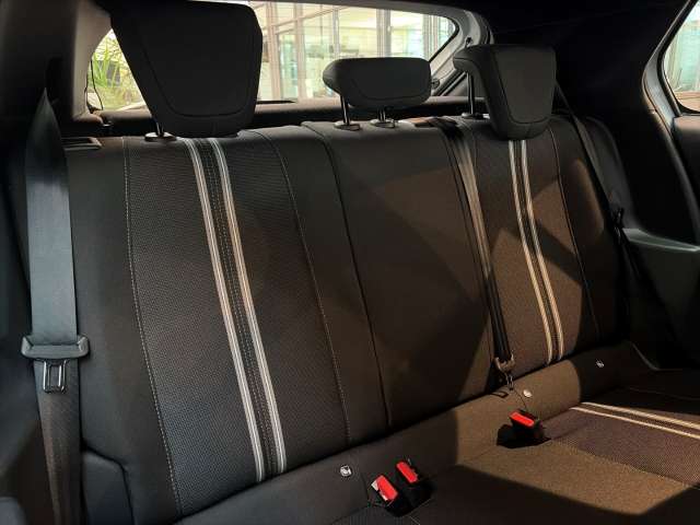 Fahrzeugbild eines Opel Corsa