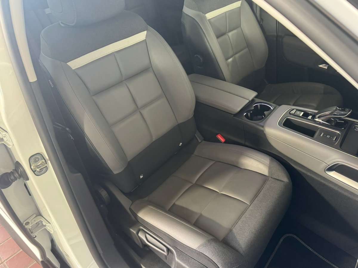 Fahrzeugbild eines Citroën C5 Aircross