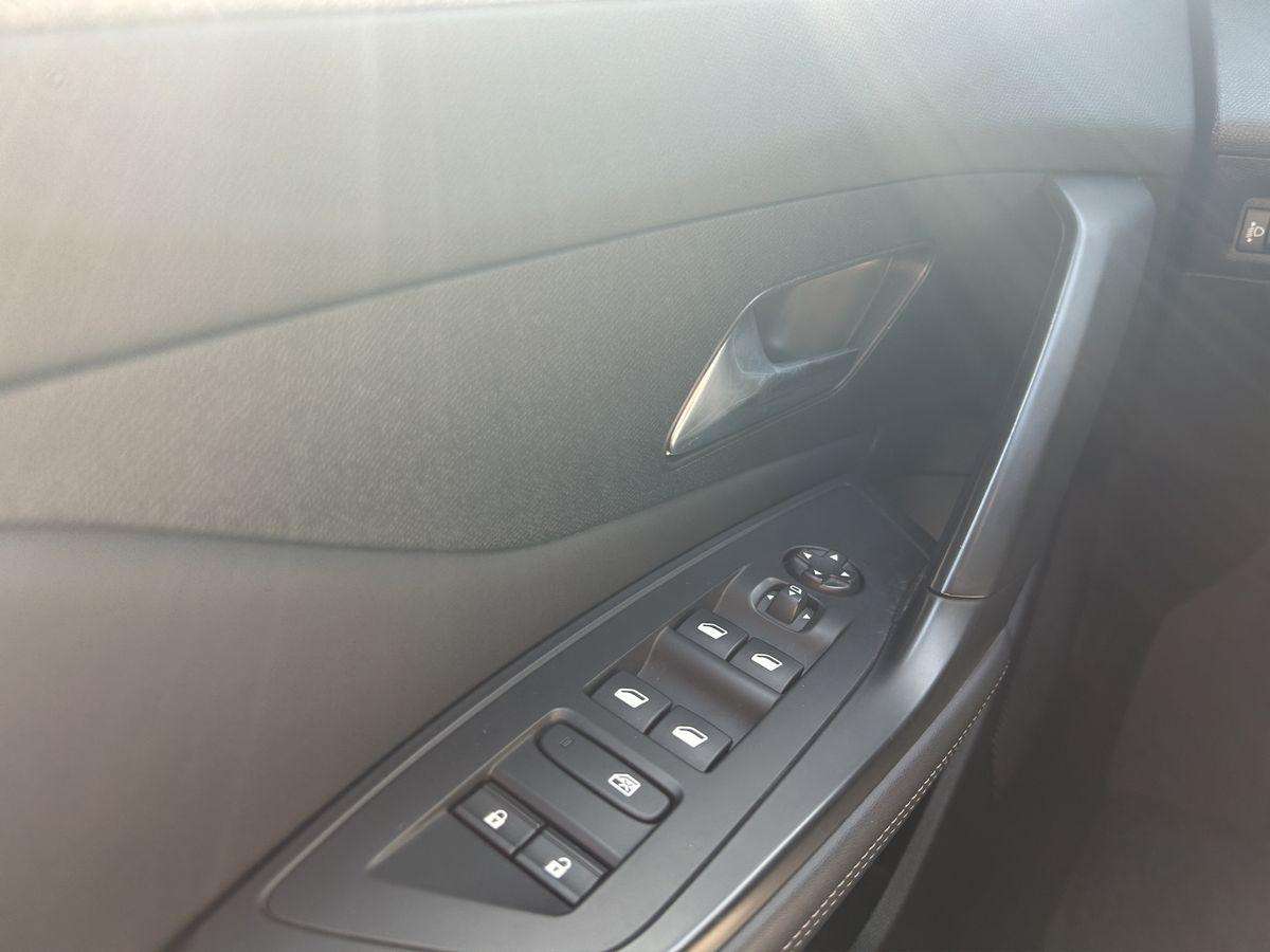 Fahrzeugbild eines Peugeot 308
