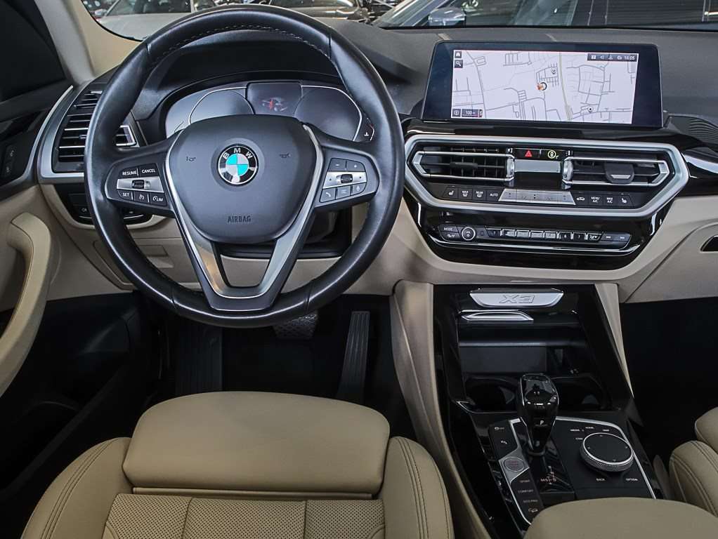 Fahrzeugbild eines BMW X3