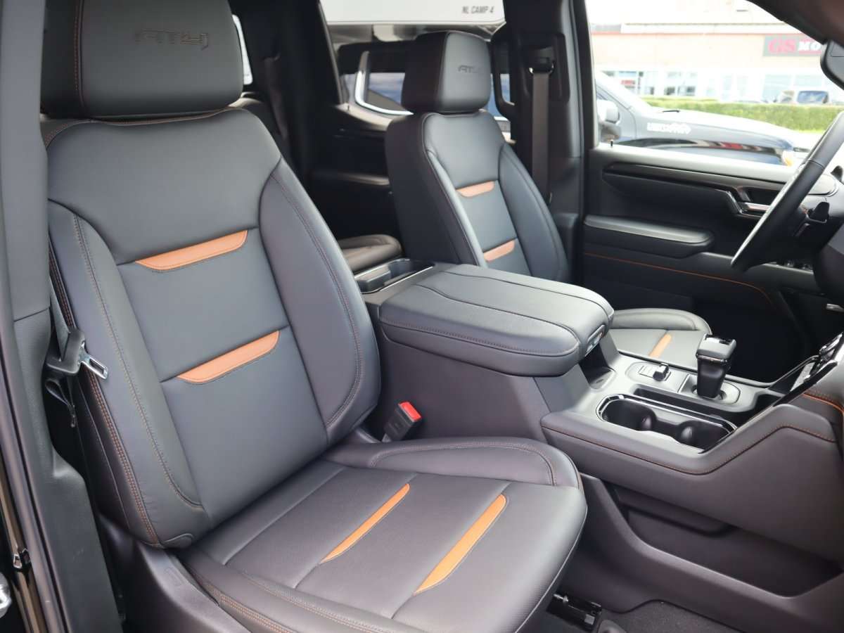 Fahrzeugbild eines GMC Sierra