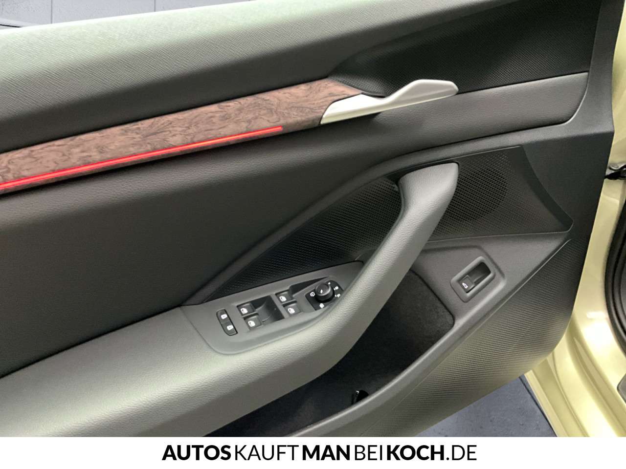 Fahrzeugbild eines Skoda Superb