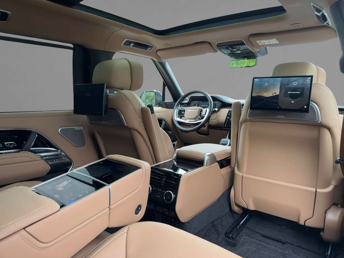Fahrzeugbild eines Land Rover Range Rover