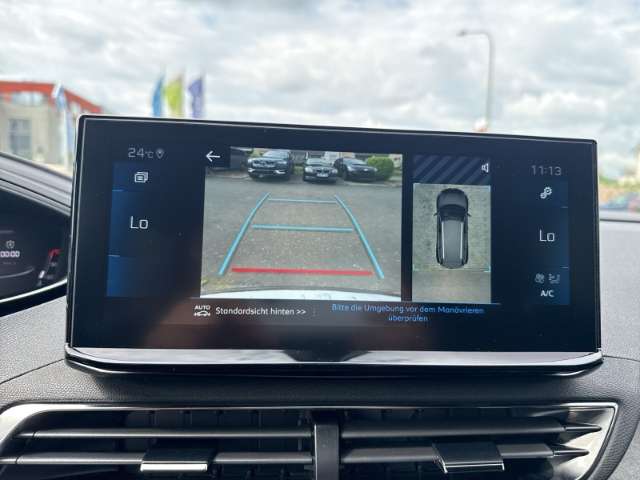 Fahrzeugbild eines Peugeot 5008